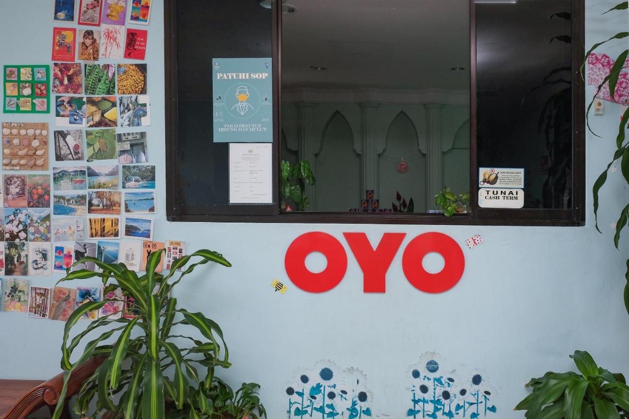 Oyo 90015 Indah Chalet Kuala Rompin Exterior foto